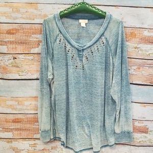 NWOT NEVER WORN True Self 2X Blue Embelished Top!